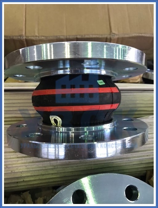 компенсатор резиновый фланцевый в Волжском