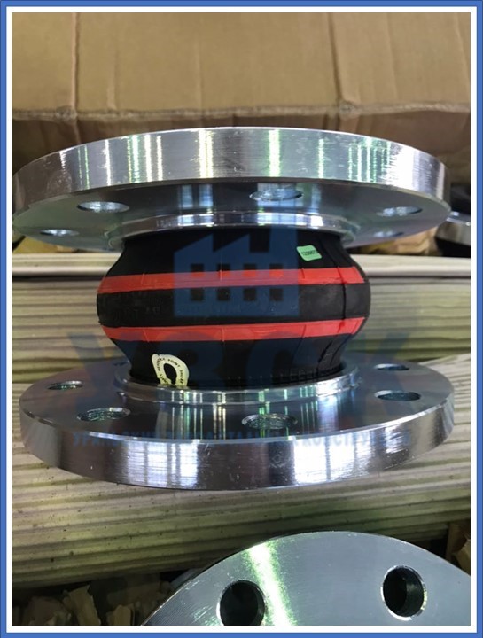 компенсатор резиновый фланцевый в Волжском